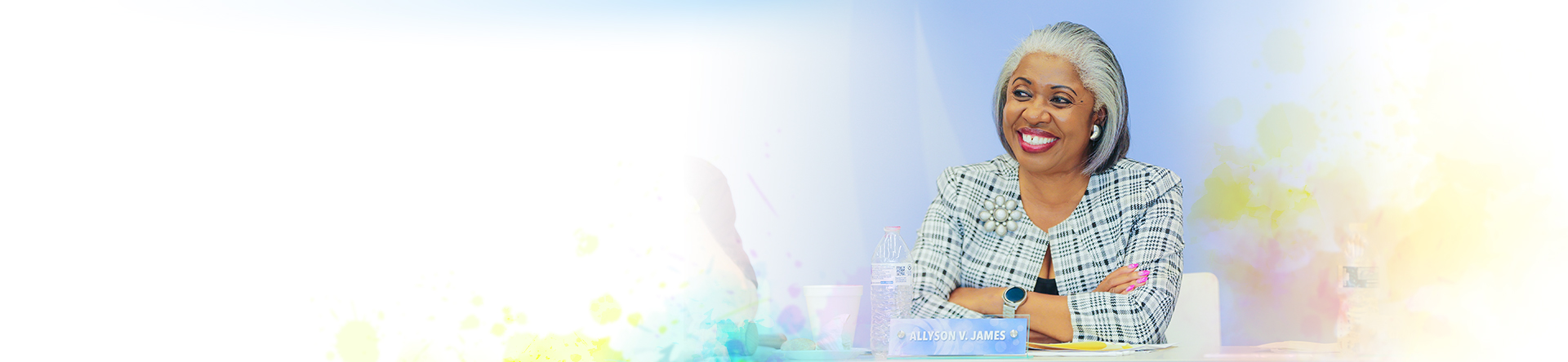 1508-SMDD-website_concept_About_wb_v3