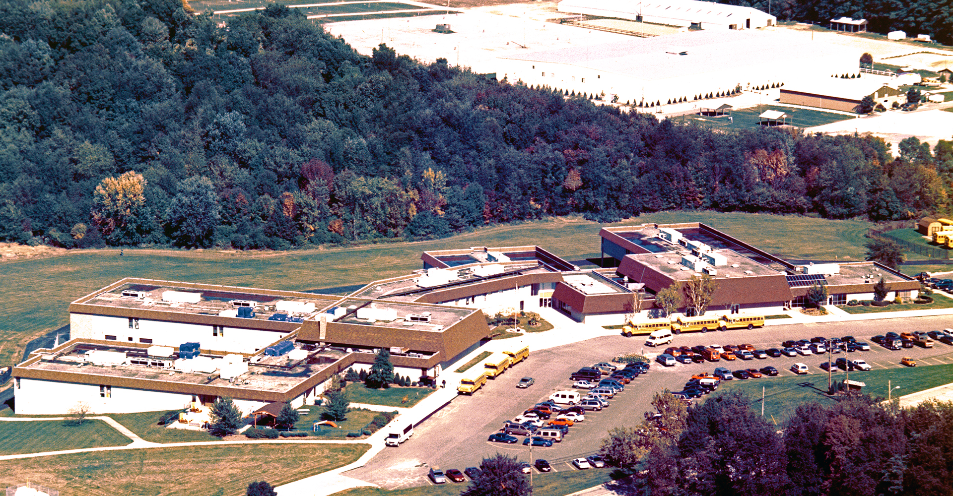 Historical aerial photo of Summit DD's original Weaver School on Howe Road in Tallmadge.