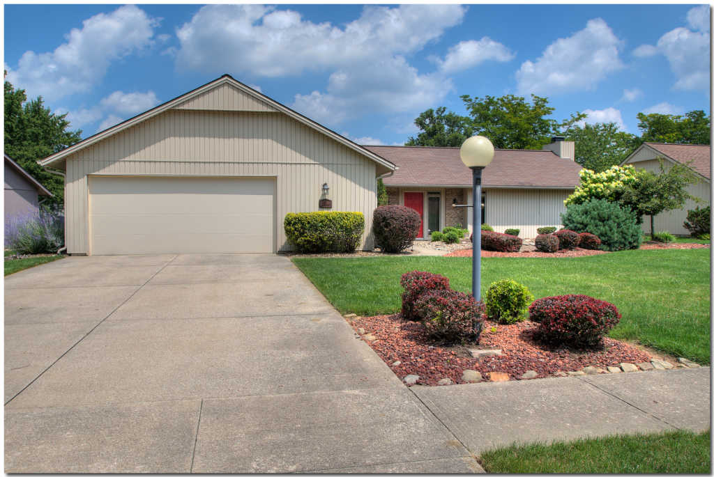 MeadowsEdge21564_0047_8_9 The Houston Group