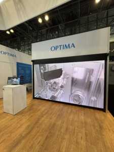 OPTIMA custom booth with VR experience