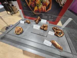 Ditsch trade show display cases