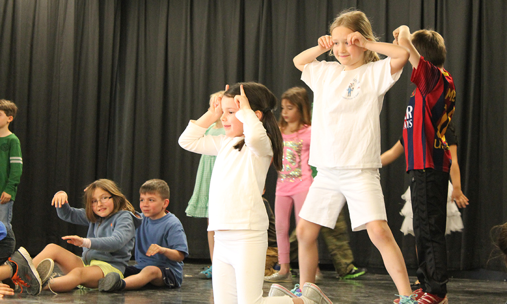 Fables in Movement - Synetic Theater