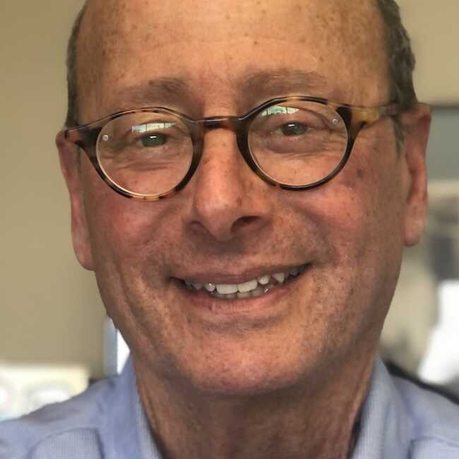 Headshot of Thomas Brown