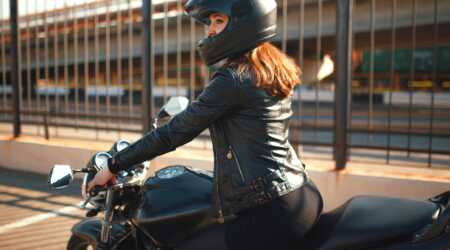 Prevent winter motorcycle rust with proper motorcycle cover