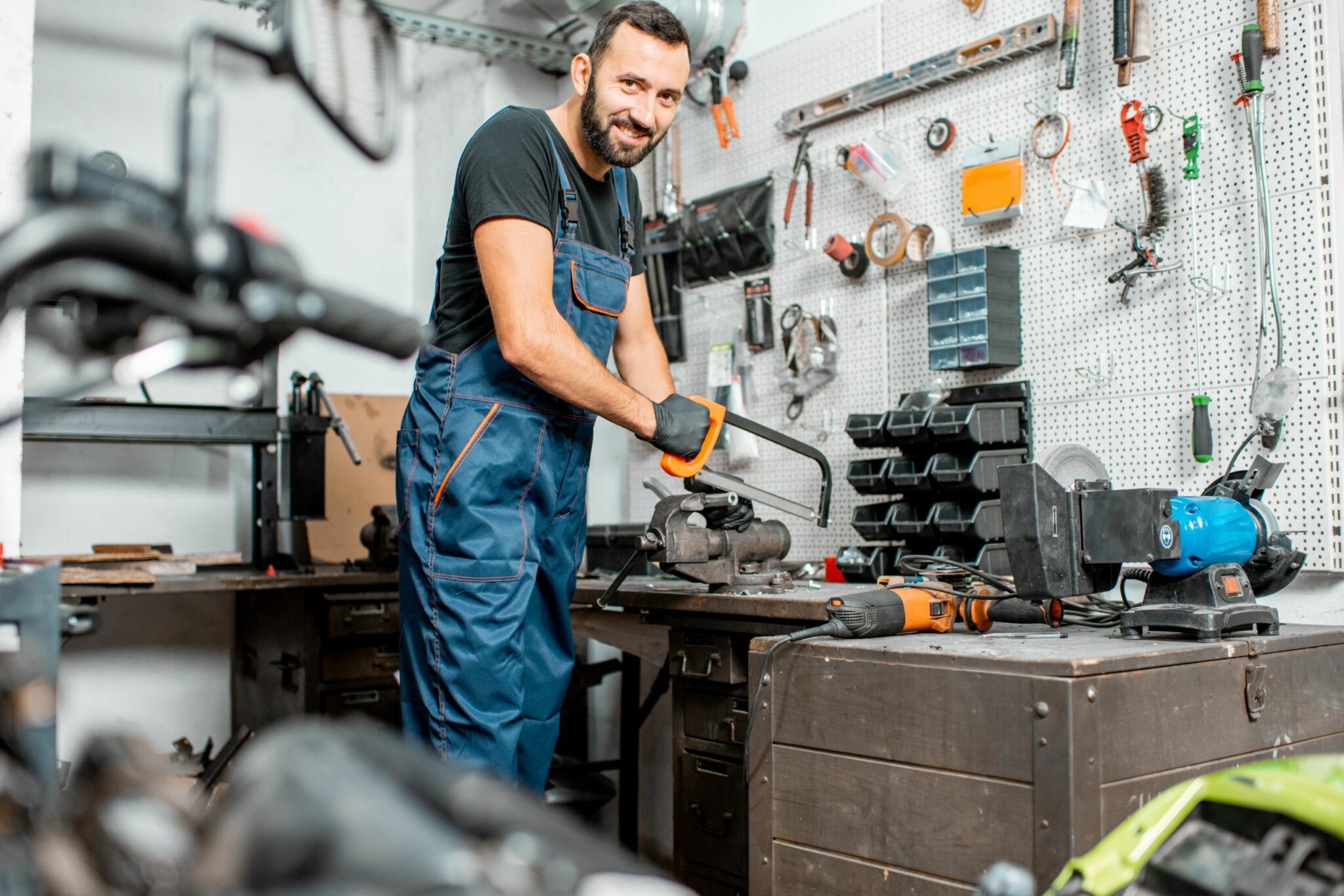 How to Prevent Metal From Rusting With Vapor Corrosion Inhibitors