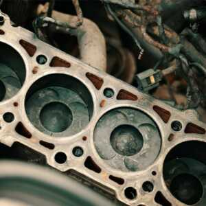 Rusty engine block rust removal