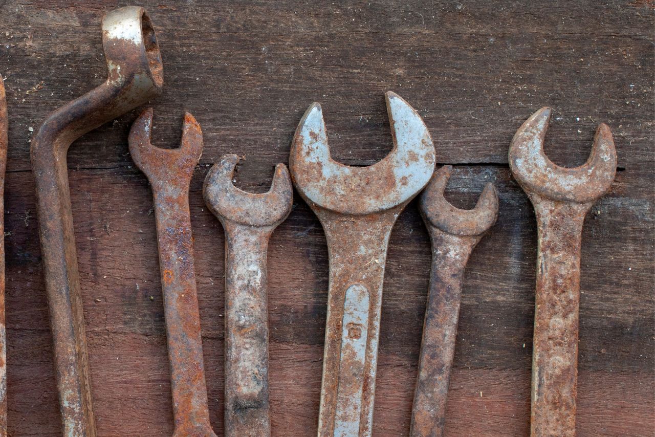 hand-tool-rust