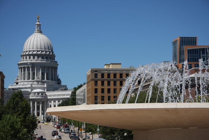 Madison, WI | In 1990 34% of the average snowfall fell in one day