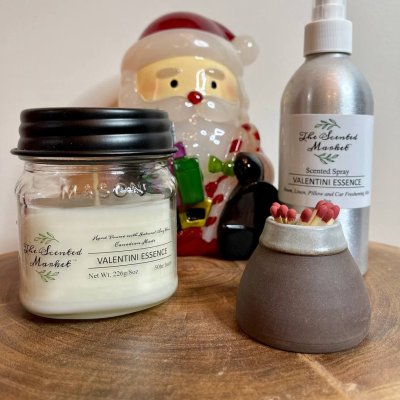 The Salon Essence Specialty Gift Box