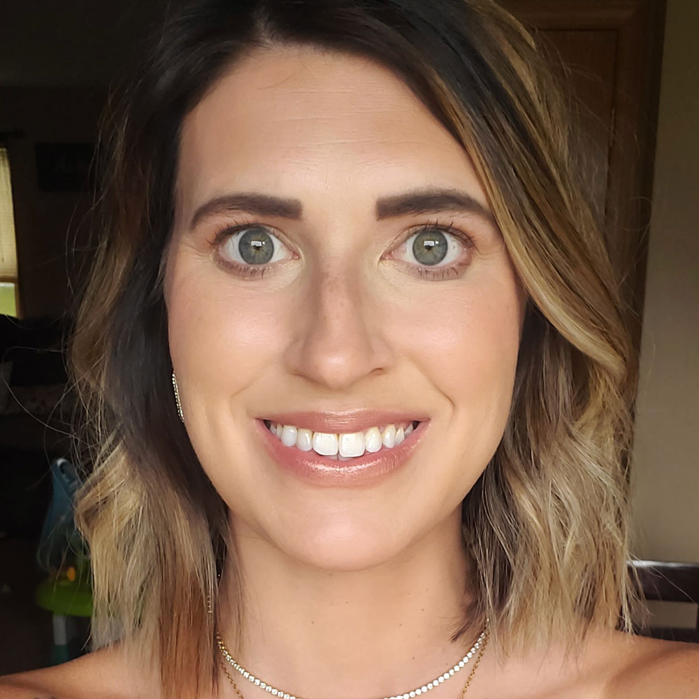 Ashleigh W