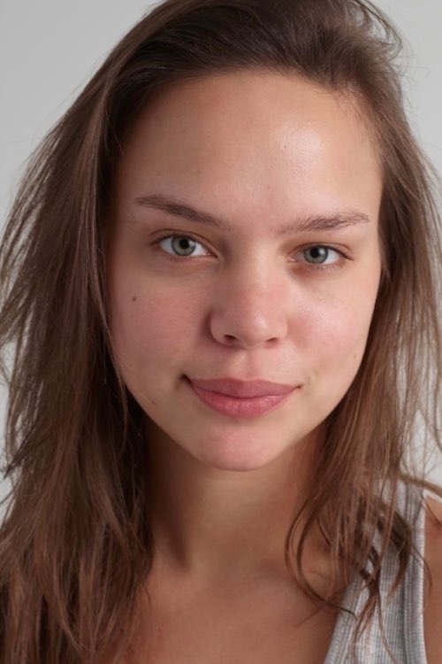 Models with medium skin tones