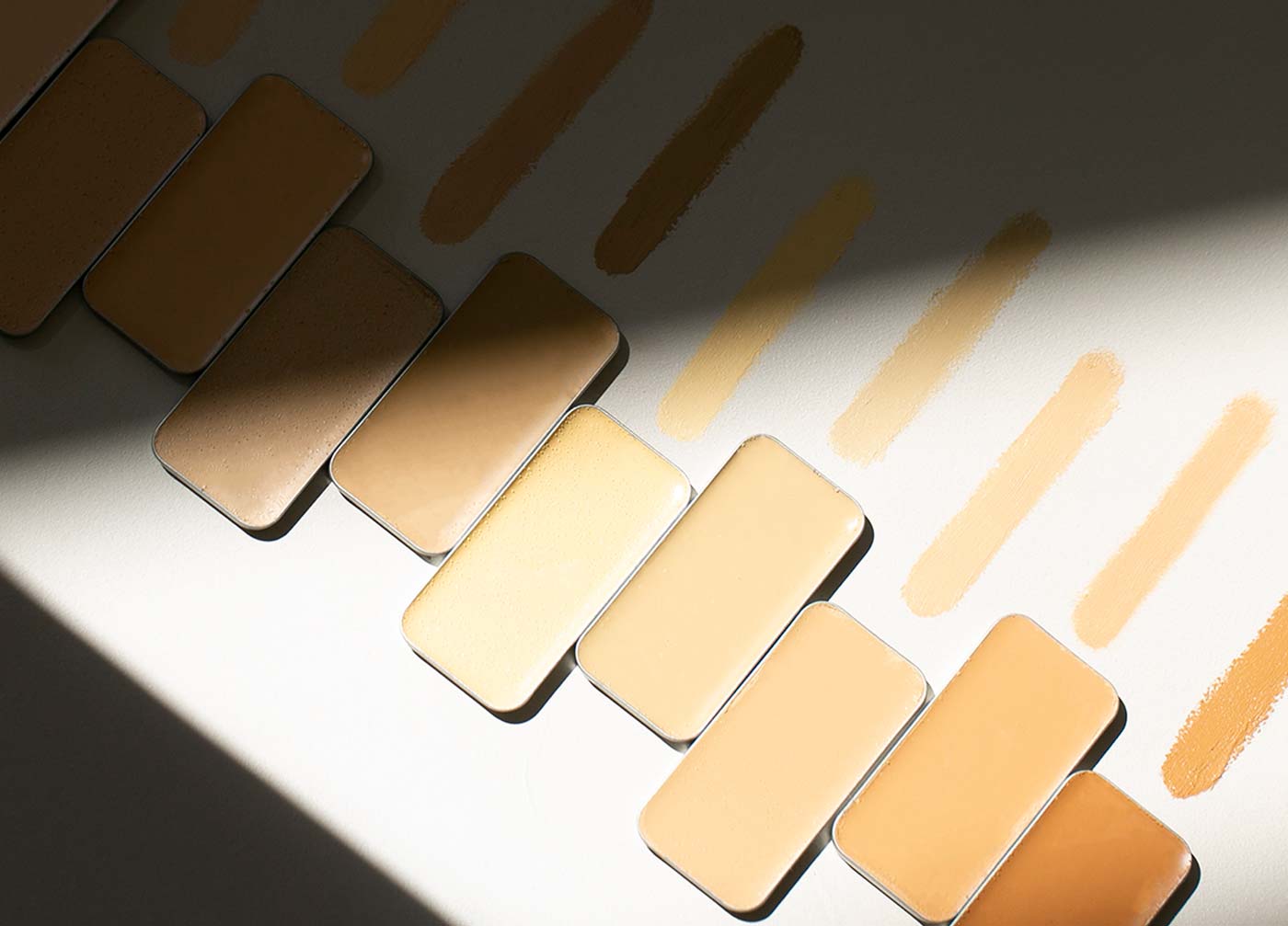 Seint makeup products