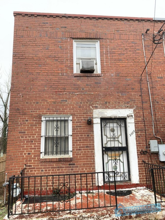 🌶️🌶️ DC (Randle Heights) Row 🌶️🌶️ 850 SQFT w/bsmt Investorlift
