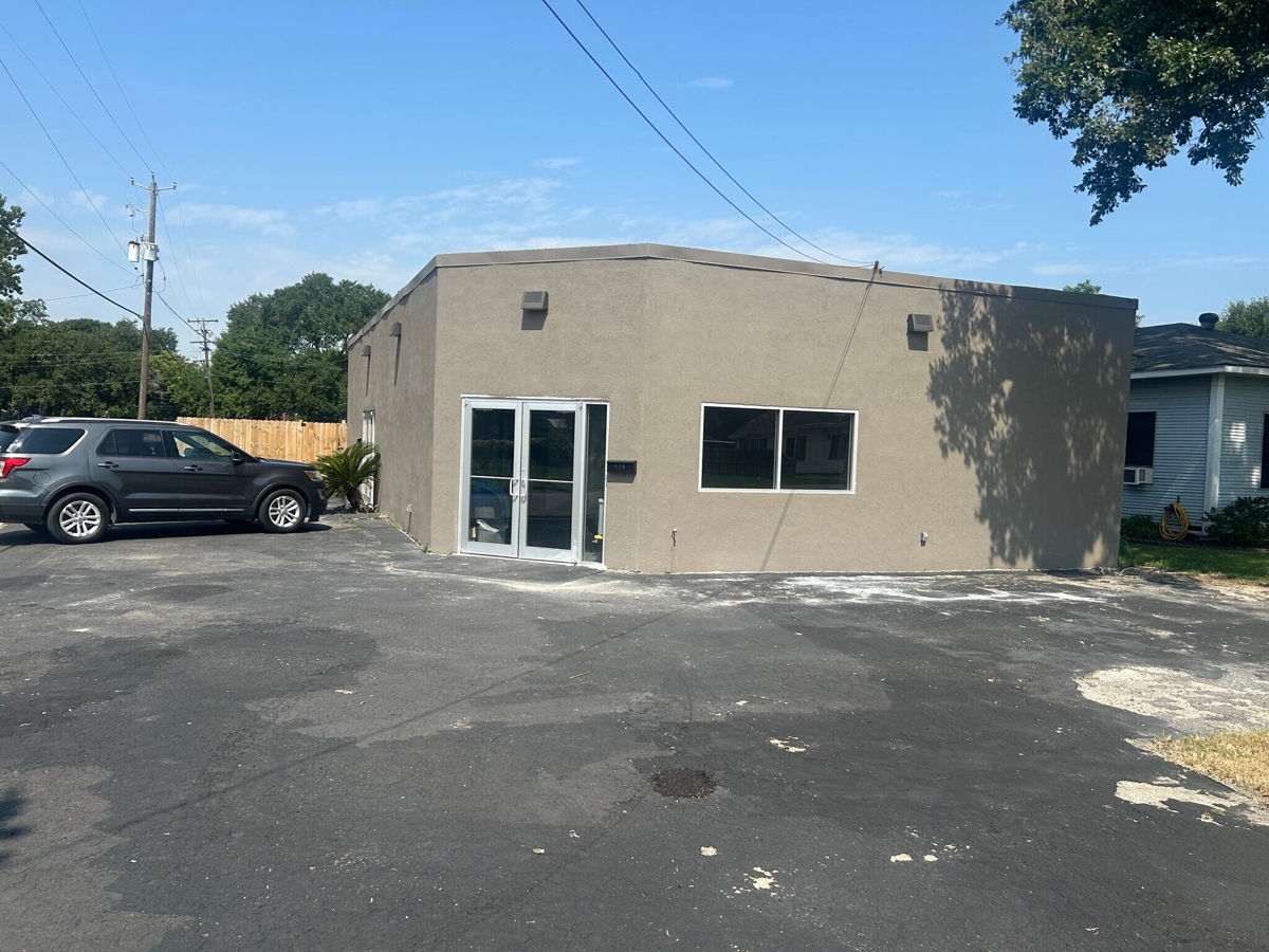 Port Neches Office / Residential Space for Sale