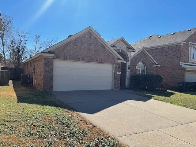 3BR/2BA Home in Fort Worth, TX photo 8