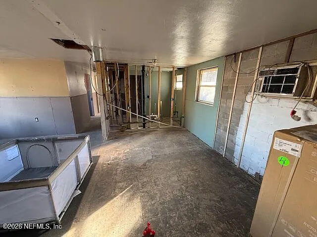 4BR/1BA Home in Daytona Beach, FL photo 6