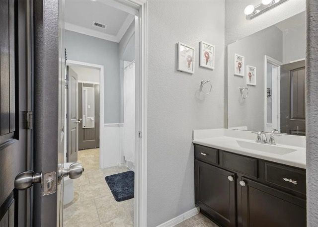4BR Home in Katy , TX photo 5