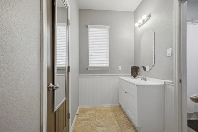 4BR Home in Katy , TX photo 7