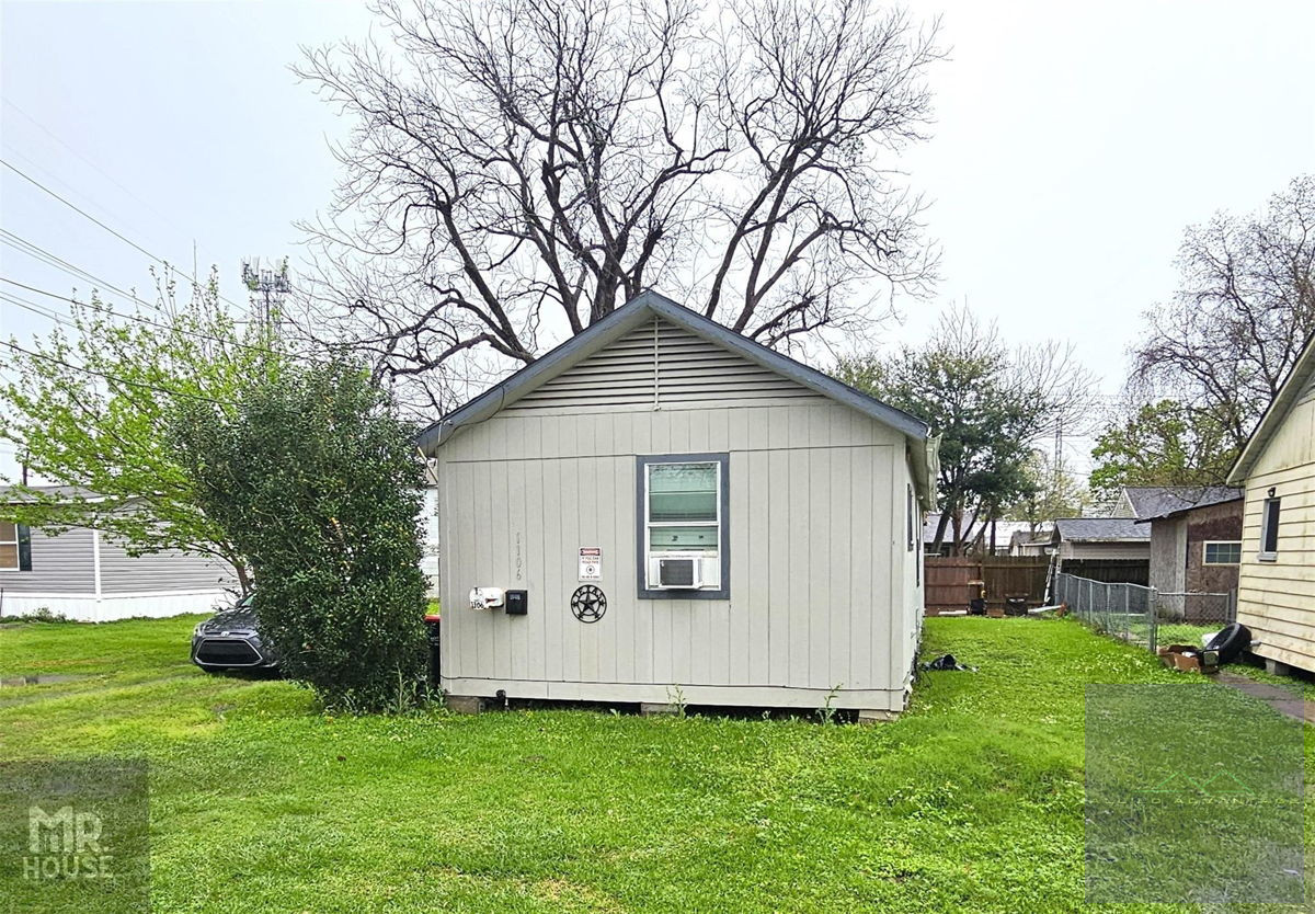 2BR/1BA Home in Baytown, TX
