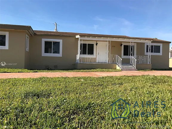 TURN-KEY MIAMI DUPLEX | FULLY REMODELED + $6,300/MO RENTAL INCOME