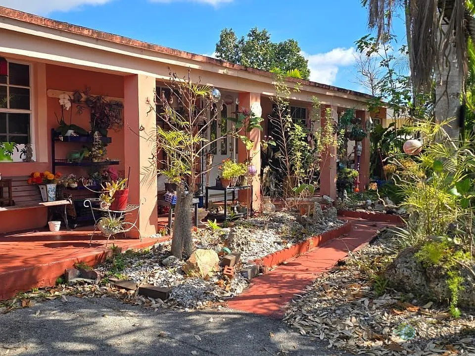 HOMESTEAD VALUE PLAY | LARGE LOT | HIGH UPSIDE IN 15271 SW 303rd St, Homestead, FL 33033