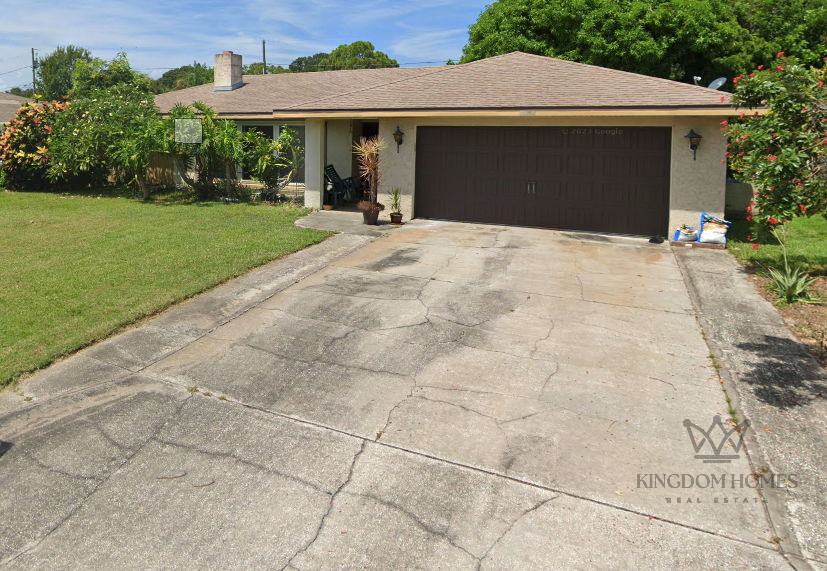 (🌴 Saint Petersburg, FL) 🚨 4/2 SFH 🚨 FOR 425k — ARV 645k! 😱