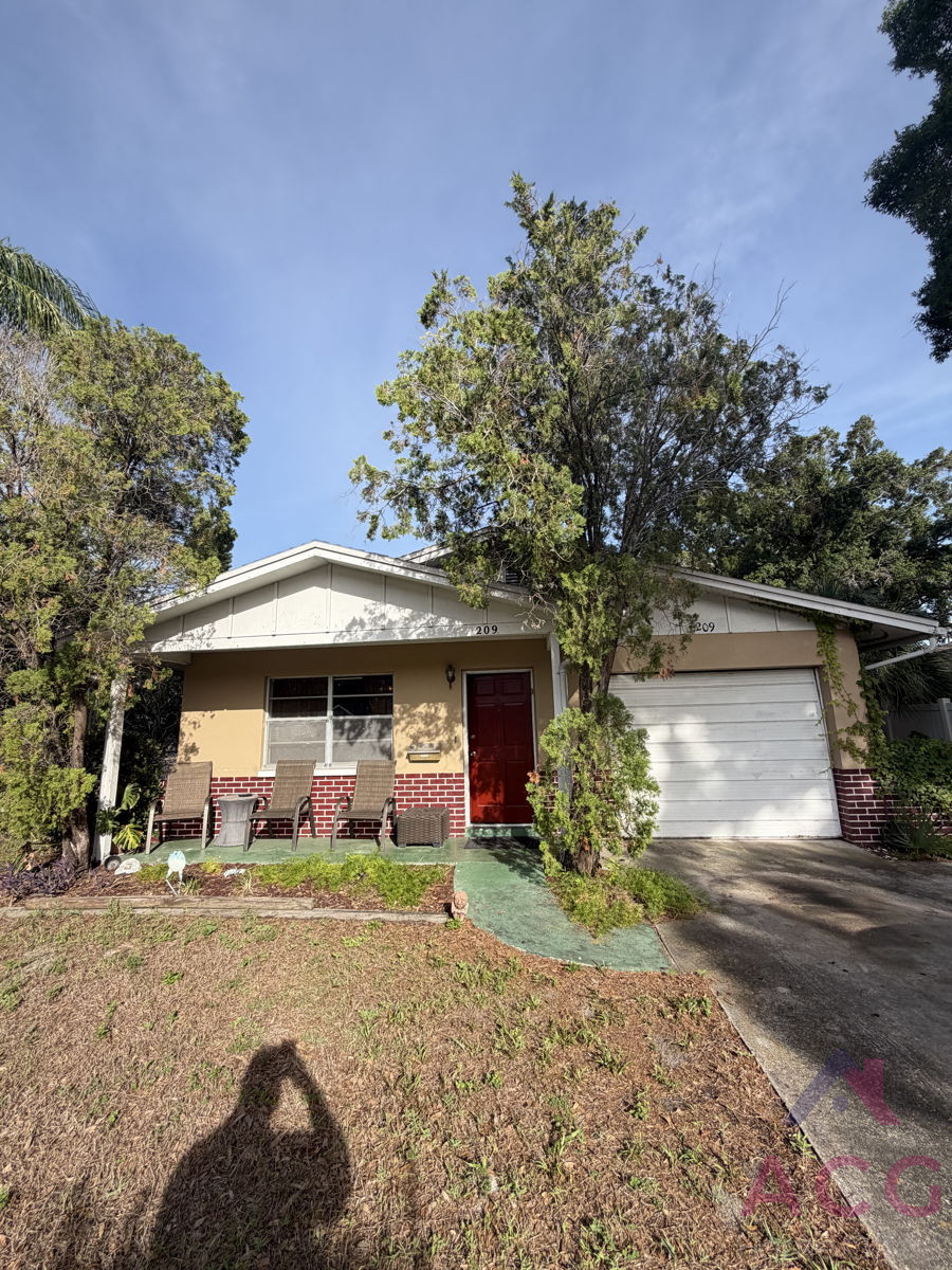Investor Special – St. Pete Block Home