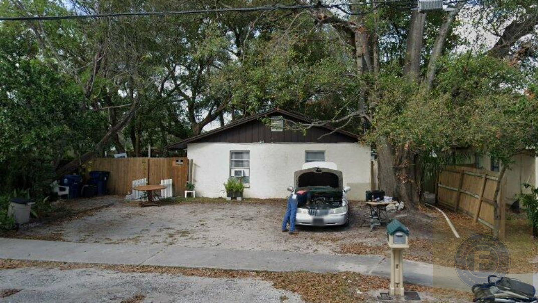 GREAT FIX AND FLIP OR BUY AND HOLD IN 1504 E Linebaugh Ave, Tampa, FL 33612