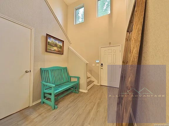 4BR Home in Converse , TX photo 7