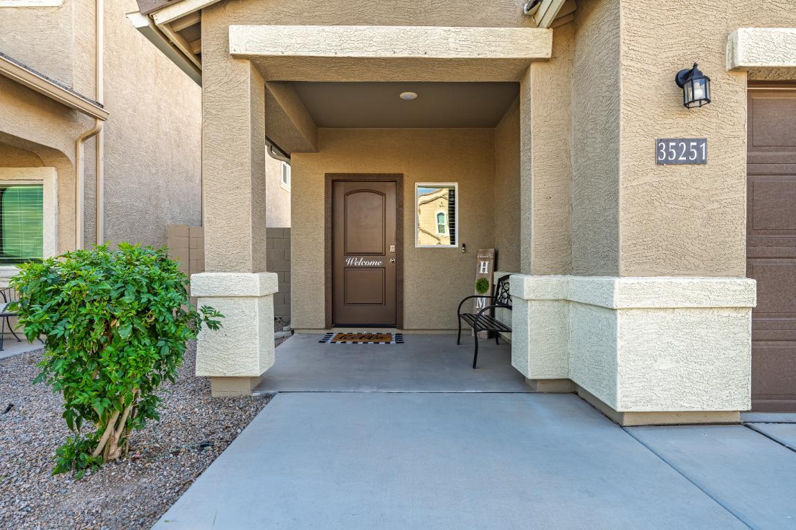 3BR Home in Maricopa , AZ photo 5