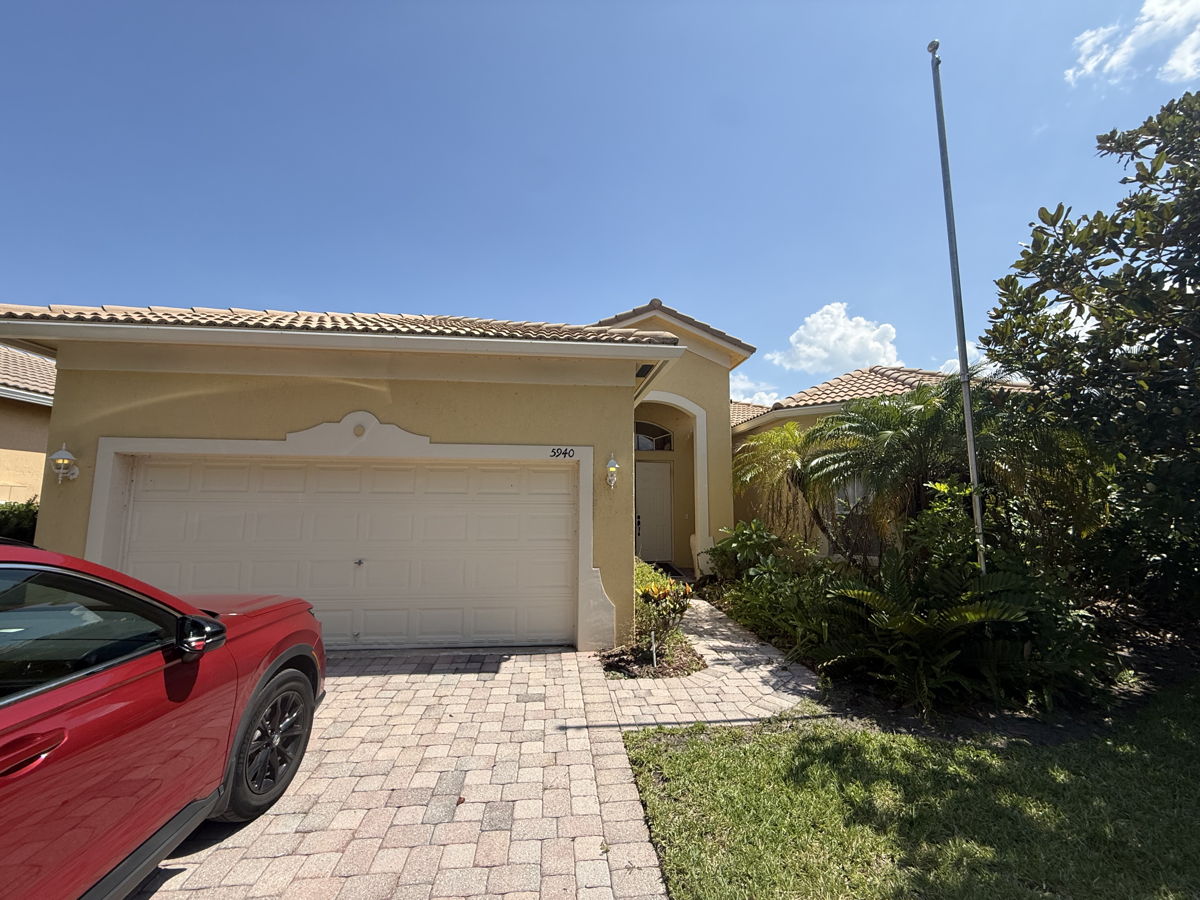 Great Home with Great Bones in a Great Neighborhood (Light Rehab)