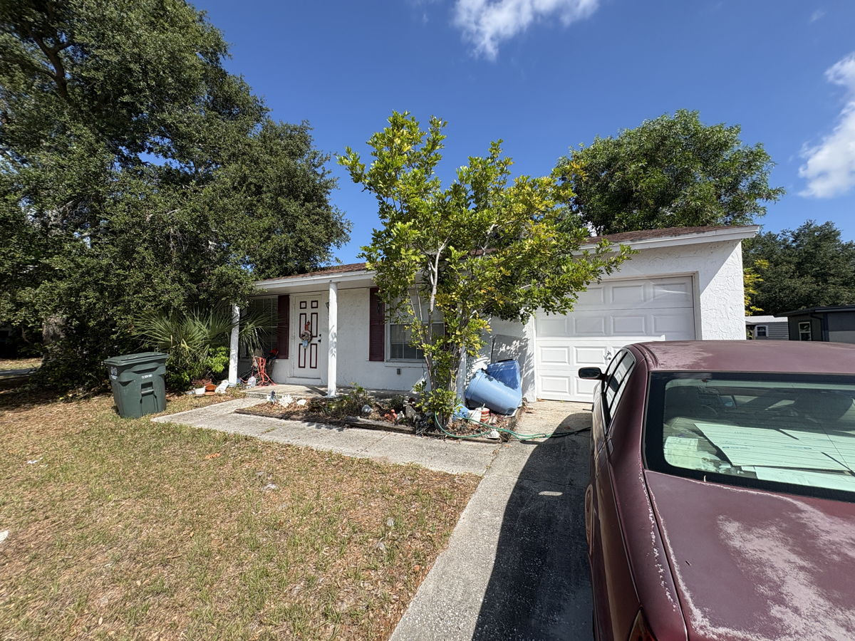 Fix n Flip with BIG Spread (Bradenton)