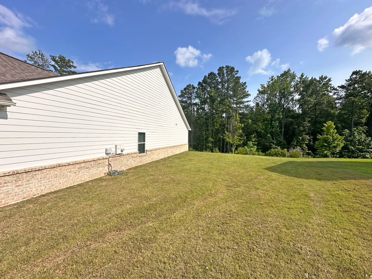 4BR Home in Fairburn , GA photo 5