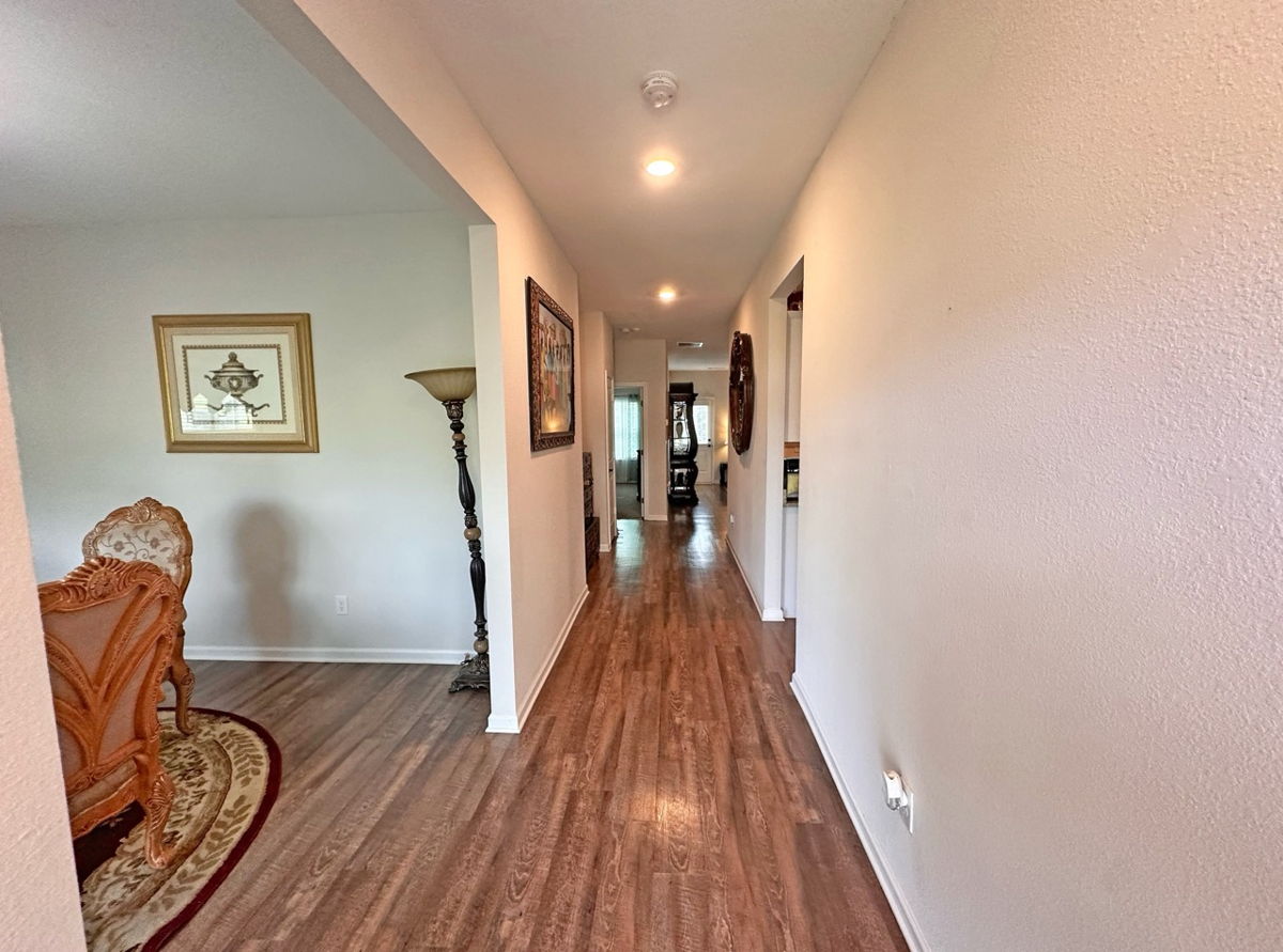 4BR Home in Fairburn , GA photo 10