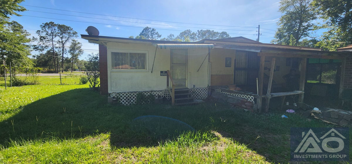 (JACKSONVILLE) 3 Beds / 1 Bath only for 119k!