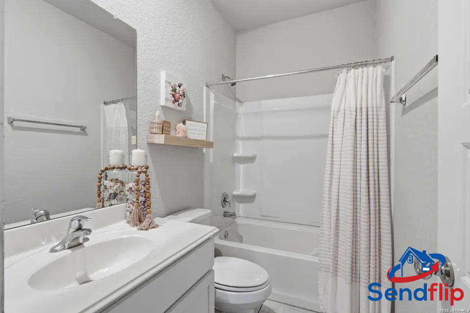 5BR Home in San Antonio , TX photo 4