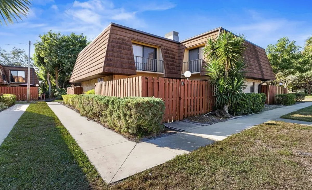Cash Deal in FORT PIERCE, FL 34950