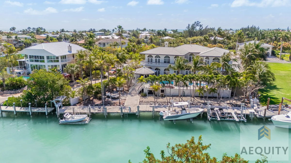 375000 INSTANT EQUITY MARATHON FL 5BR4BA TURNKEY LUXURY WATERFRONT 123FT DOCKAGE SELLER FINANCING AVAILABLE ARV 5400000