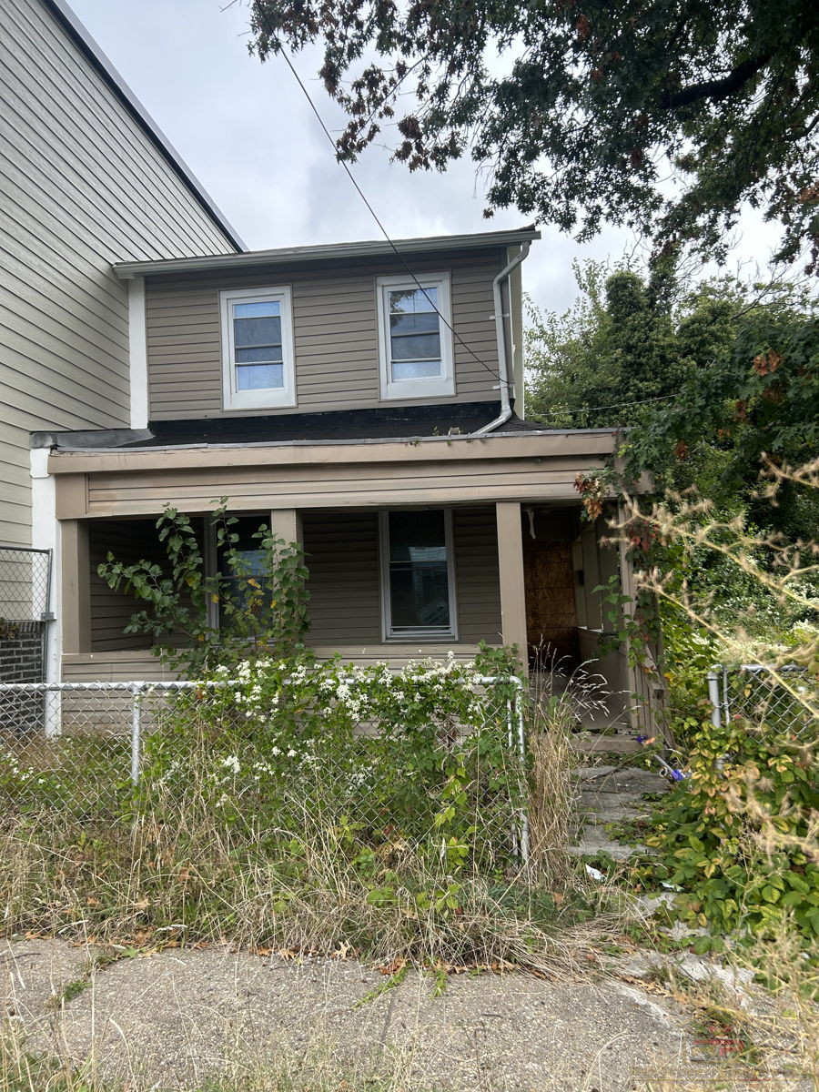 4BR Home in Baltimore , MD photo 3