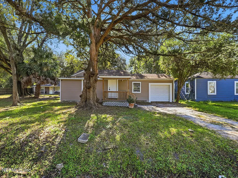 TENANT OCCUPIED SFH IN JACKSONVILLE SELLING $26,500 BELOW LIST
