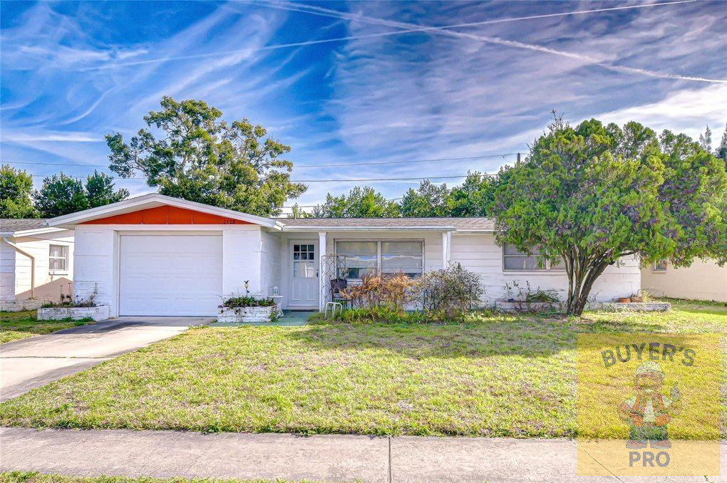 HOLIDAY 2 Beds 1 Baths