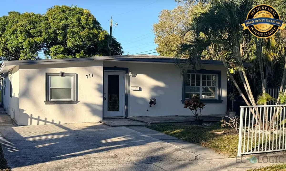 WEST PALM BEACH | PRIME LOCATION | AIRBNB VALUE-ADD OPPORTUNITY IN 711 Fernwood Drive, West Palm Beach, FL 33405
