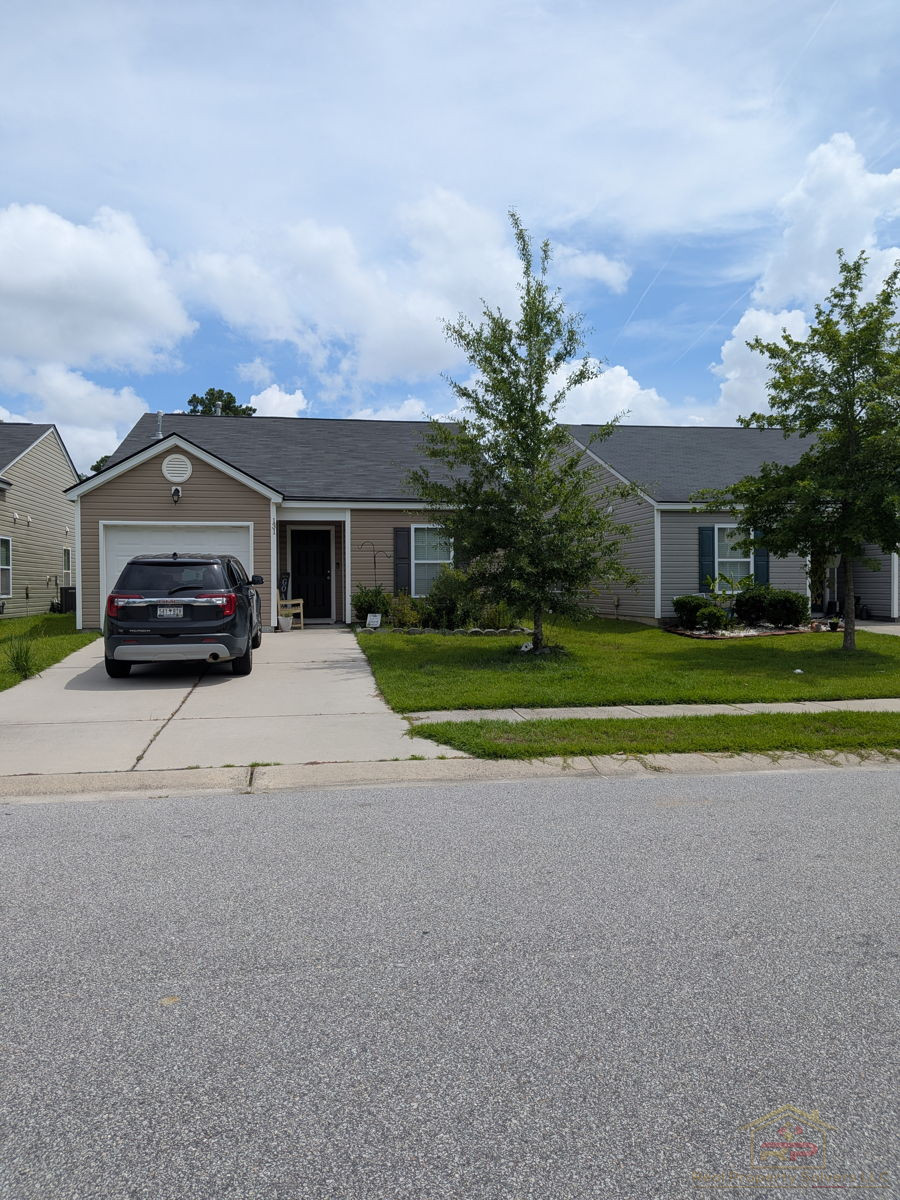 3BR Home in Summerville , SC