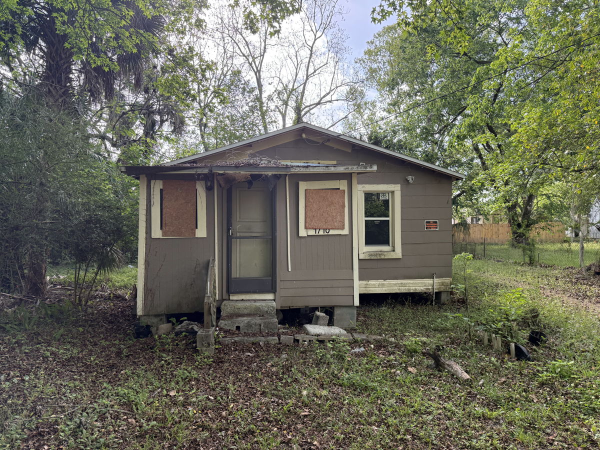 (JACKSONVILLE, FL) 3 BED 1 BATHROOM SINGLE FAMILY HOME