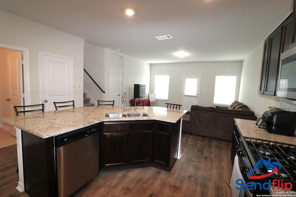 5BR Home in San Antonio , TX photo 5