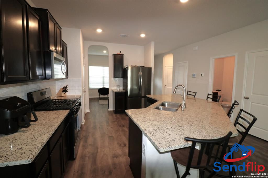 5BR Home in San Antonio , TX photo 4
