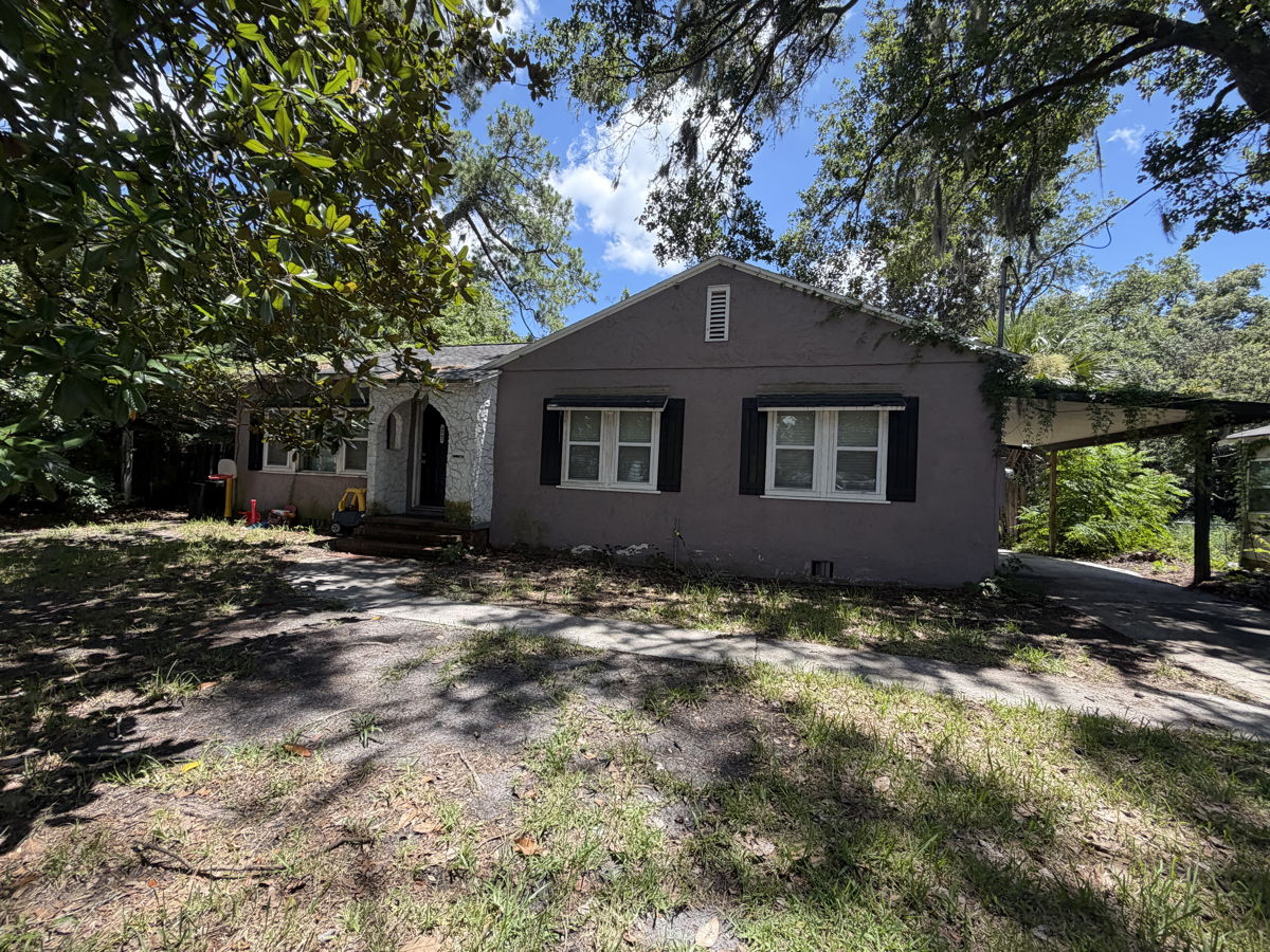 LIGHT REHAB FLIP – Jacksonville 32210 | 3/1 | Renovated 2019