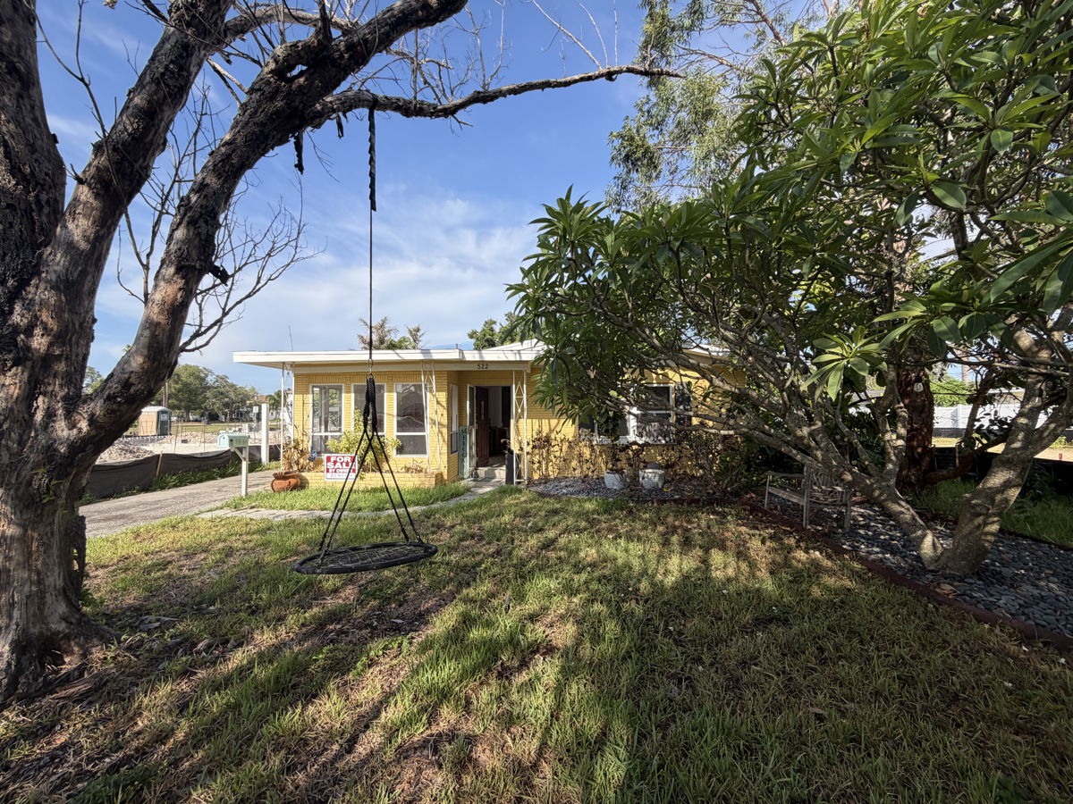 ✩ DAVIS ISLAND TEARDOWN ✩ Columbia Dr Tampa ✩ ✩Hillsborough County ✩ 33606