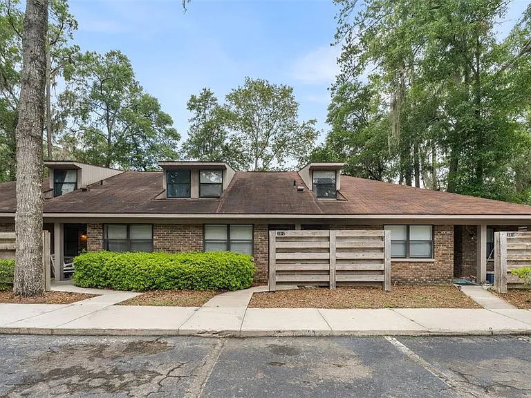 Cash Deal in GAINESVILLE, FL 32606