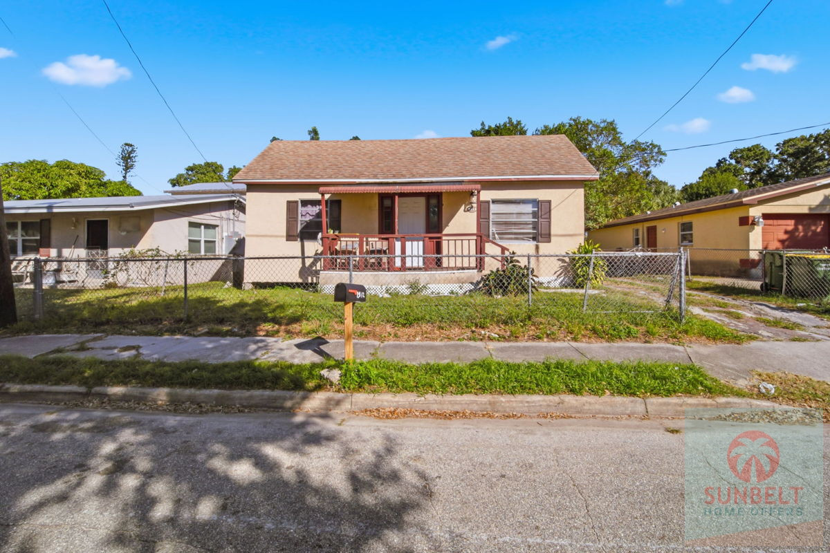 🔥 Sarasota, FL Cosmetic Rehab  - Quick Fix and Flip or Rental Opportunity 🔥